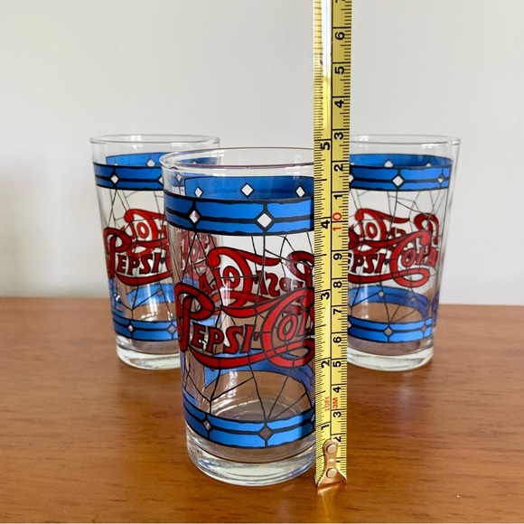 Vintage Pepsi Tiffany-style glasses EUC - Picture 5 of 6